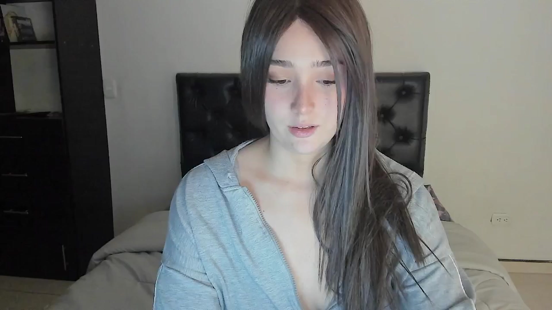 Gallery image thumbnail from sofi_garcia_'s myfreecams stream on, 08/02/2024, 06:33 image 3 of 20