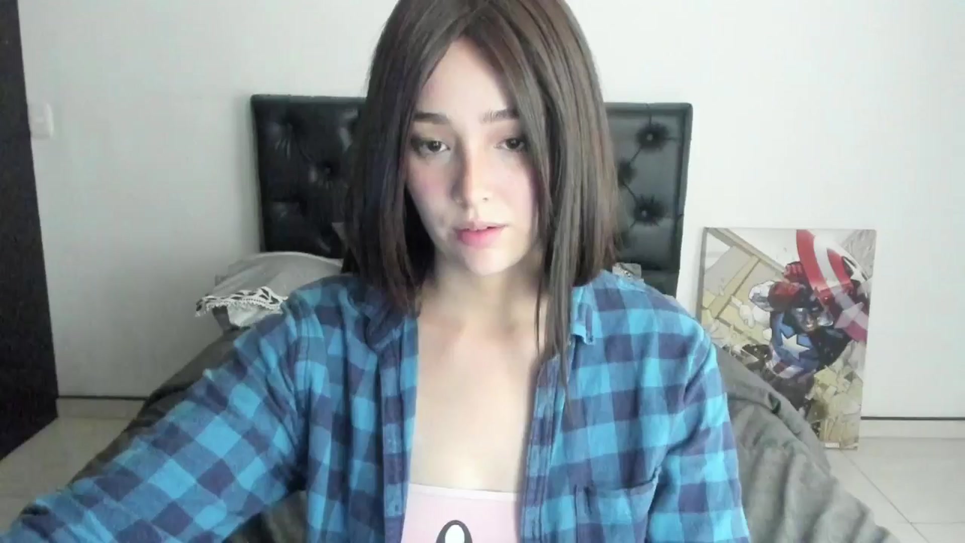 Gallery image thumbnail from sofi_garcia_'s myfreecams stream on, 08/16/2024, 03:57 image 10 of 20