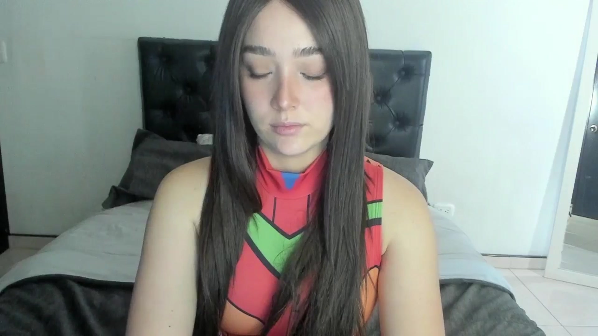Gallery image thumbnail from sofi_garcia_'s myfreecams stream on, 09/11/2024, 15:03 image 18 of 20
