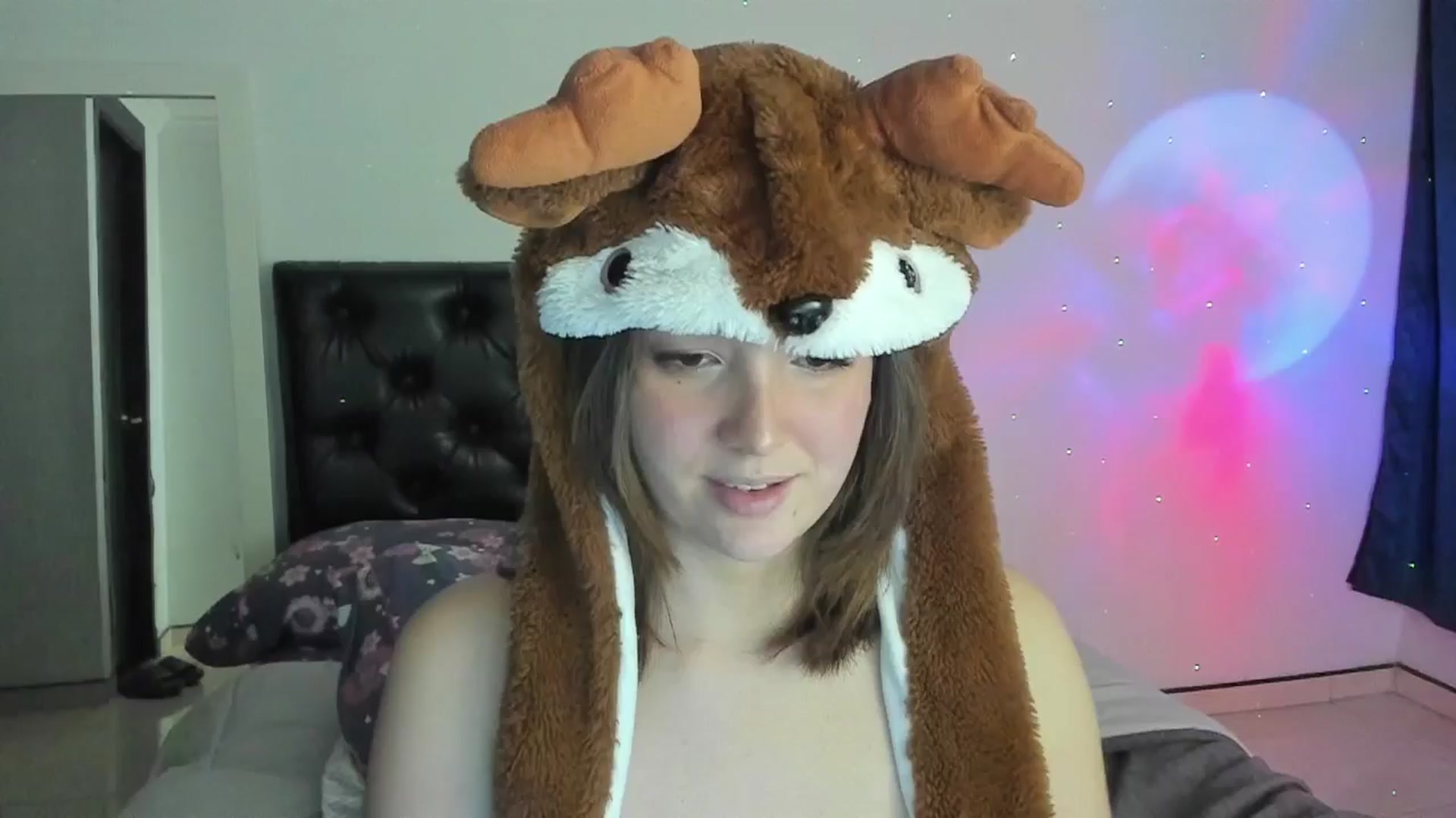 Gallery image thumbnail from sofi_garcia_'s myfreecams stream on, 12/27/2024, 05:52 image 20 of 20
