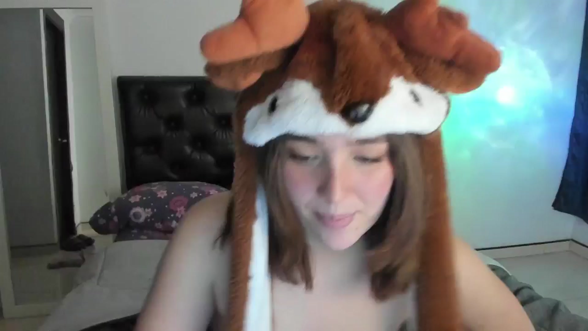 Gallery image thumbnail from sofi_garcia_'s myfreecams stream on, 12/27/2024, 06:52 image 19 of 20