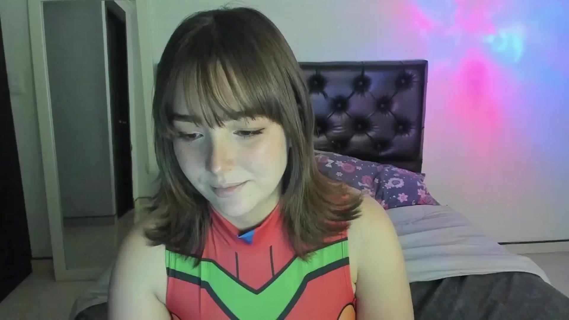 Gallery image thumbnail from sofi_garcia_'s myfreecams stream on, 12/29/2024, 06:52 image 4 of 20