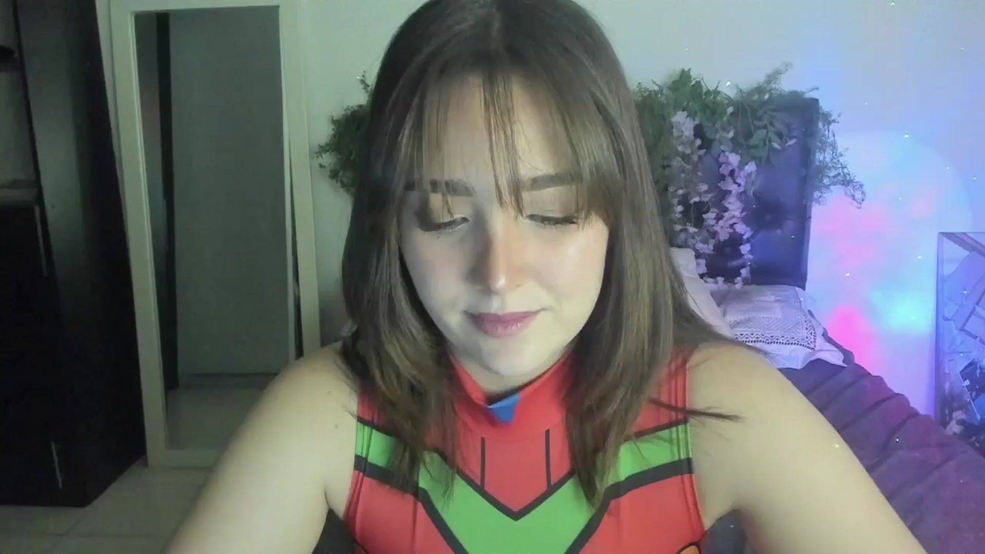 Gallery image thumbnail from sofi_garcia_'s myfreecams stream on, 02/16/2025, 06:27 image 5 of 20