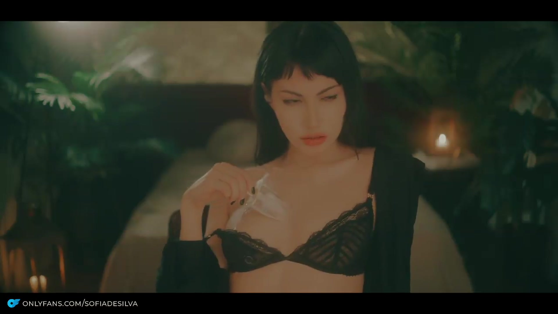 Gallery image thumbnail from sofiadesilva's myfreecams stream on, 05/07/2026, 06:51 image 14 of 20