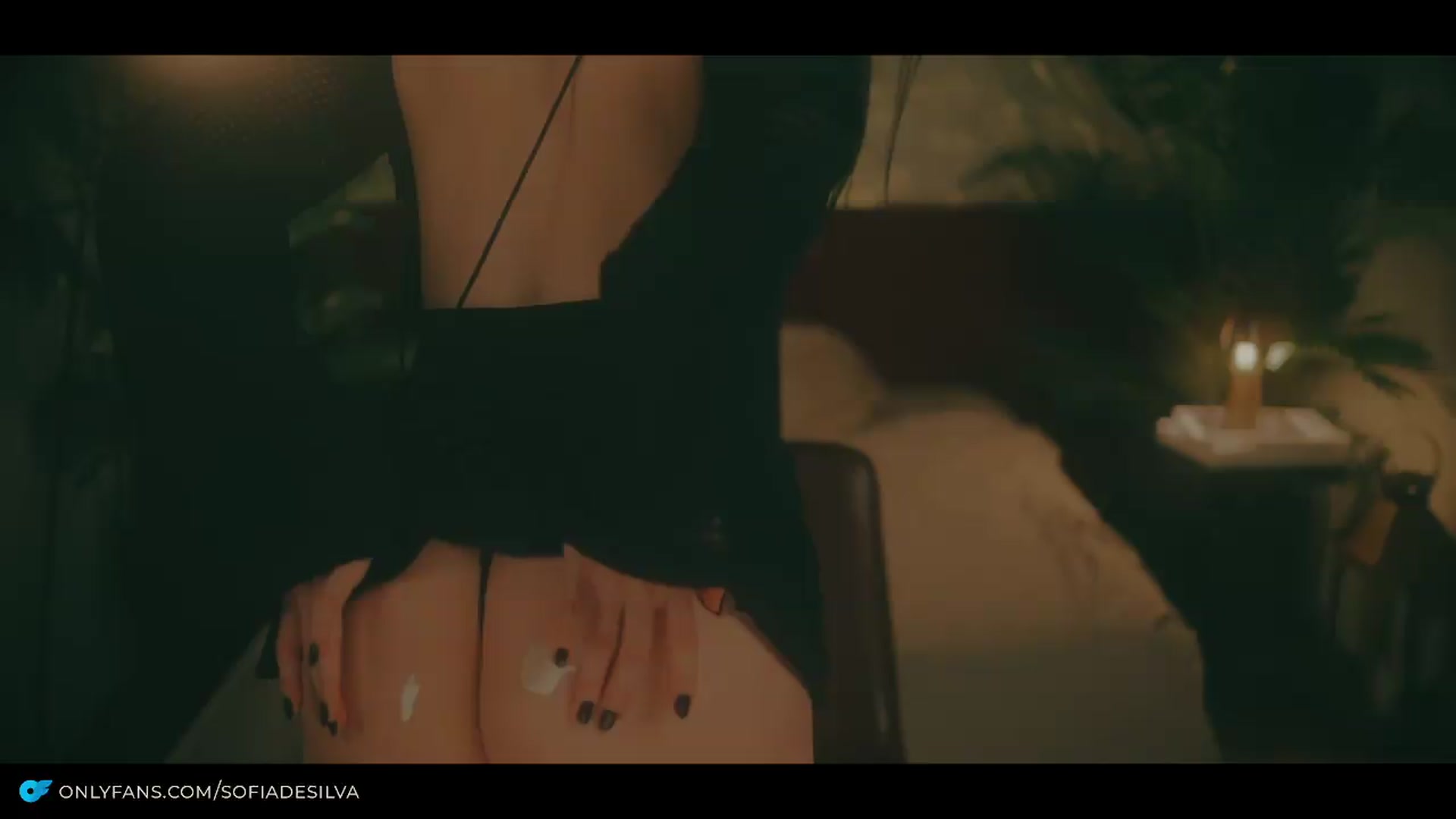 Gallery image thumbnail from sofiadesilva's myfreecams stream on, 05/18/2026, 06:21 image 11 of 20