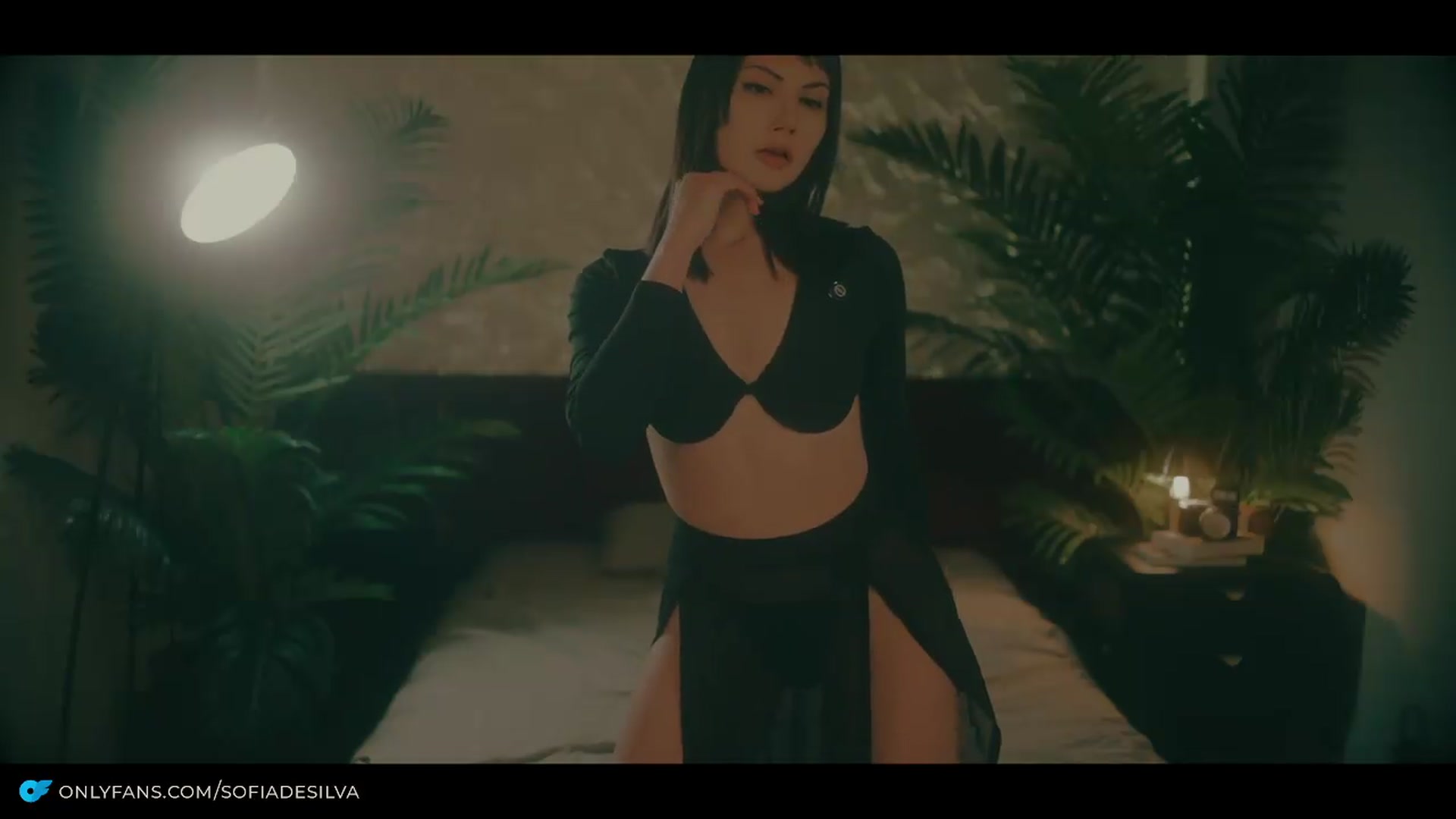Gallery image thumbnail from sofiadesilva's myfreecams stream on, 05/28/2026, 06:58 image 10 of 20