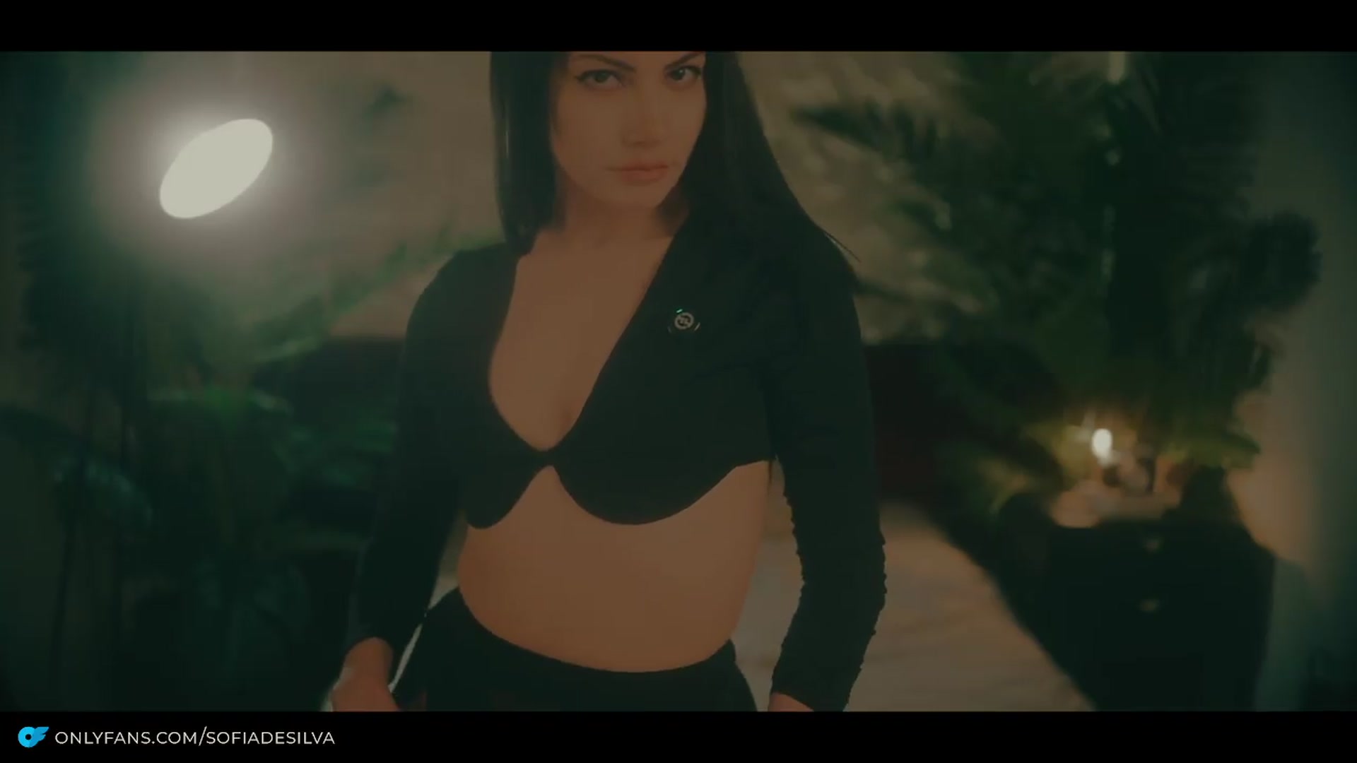 Gallery image thumbnail from sofiadesilva's myfreecams stream on, 05/28/2026, 06:58 image 18 of 20
