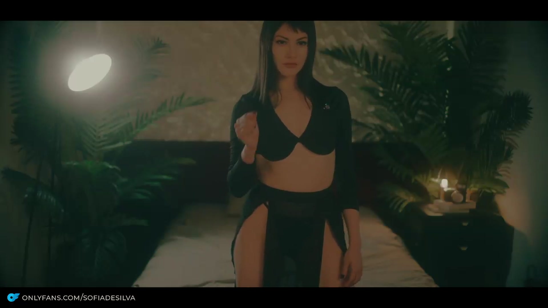 Gallery image thumbnail from sofiadesilva's myfreecams stream on, 05/28/2026, 06:58 image 8 of 20
