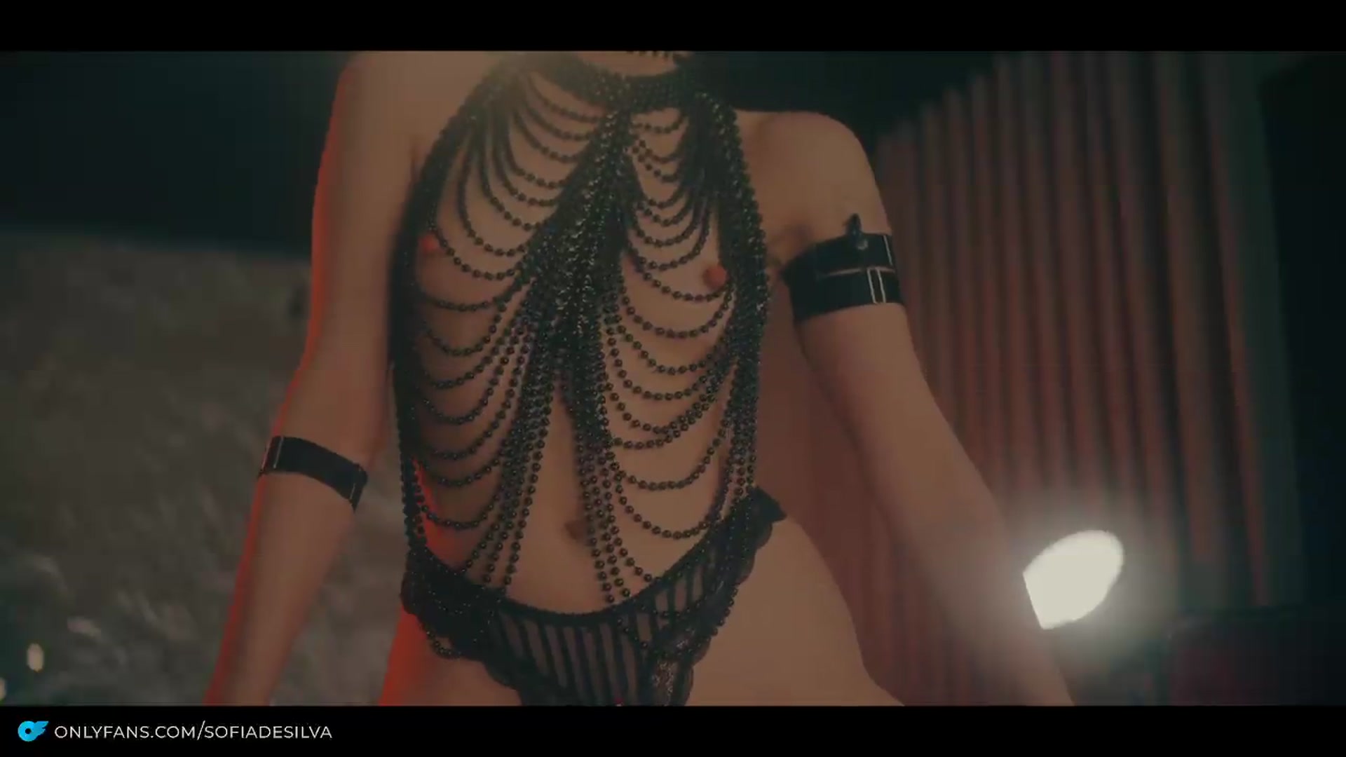 Gallery image thumbnail from sofiadesilva's myfreecams stream on, 07/19/2026, 07:56 image 18 of 20