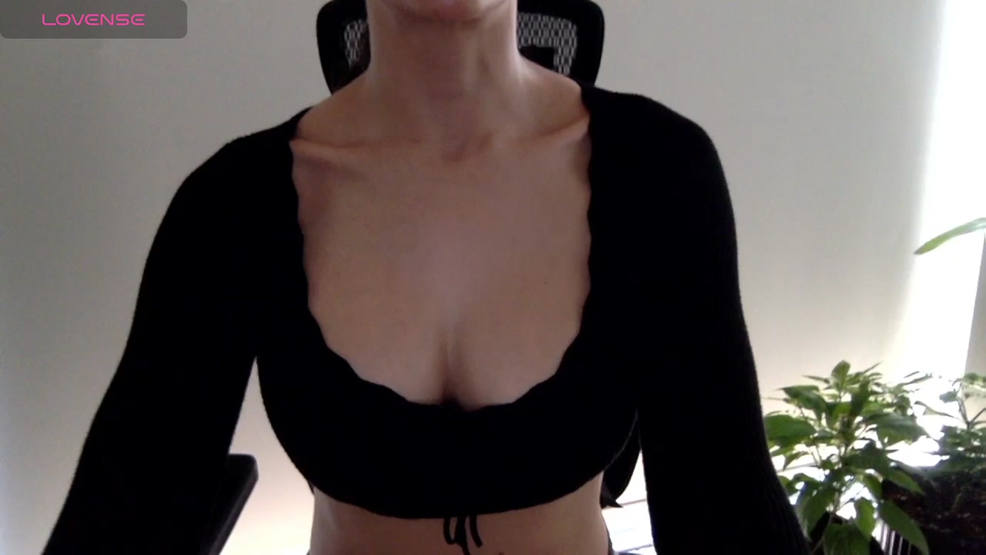 Gallery image thumbnail from sofiaelle's myfreecams stream on, 09/27/2023, 14:39 image 11 of 20