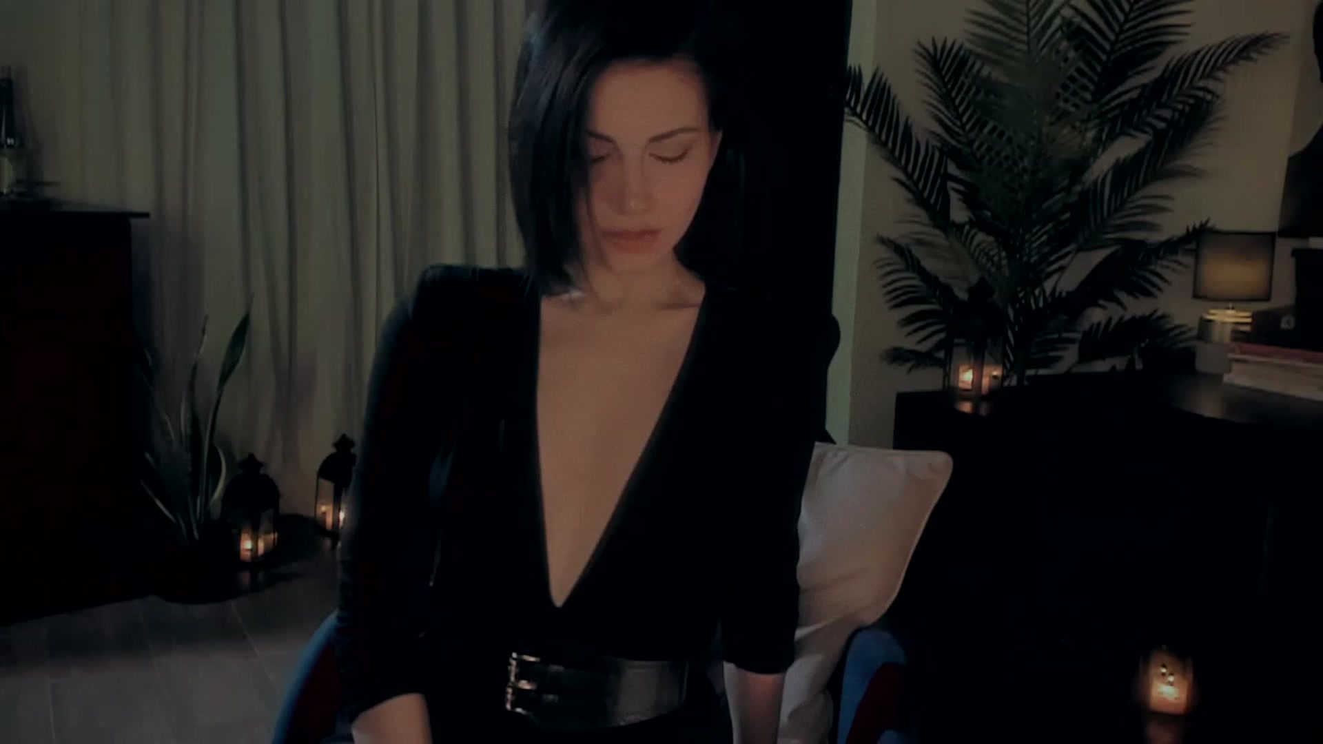 Gallery image thumbnail from sofiasboudoir's myfreecams stream on, 01/22/2023, 04:51 image 2 of 20