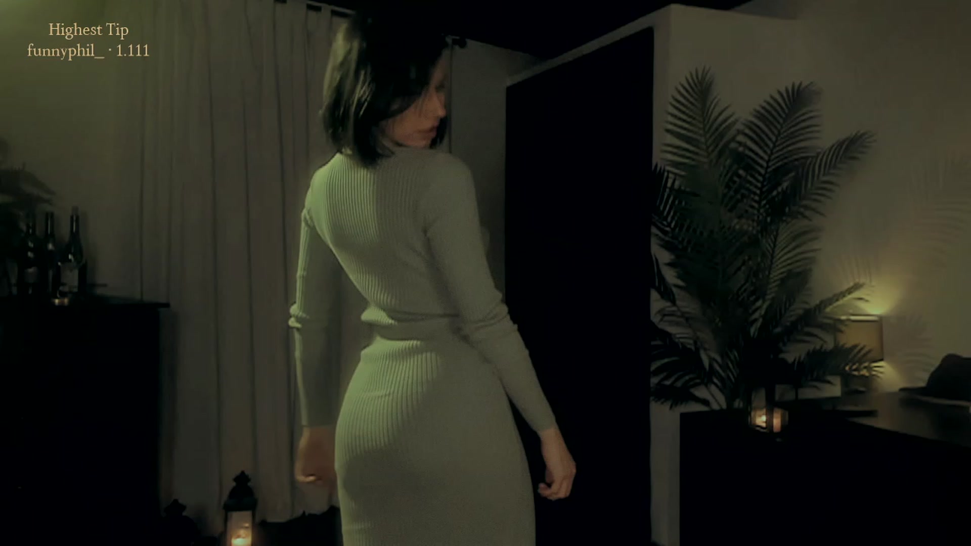 Gallery image thumbnail from sofiasboudoir's myfreecams stream on, 02/01/2023, 07:55 image 4 of 20