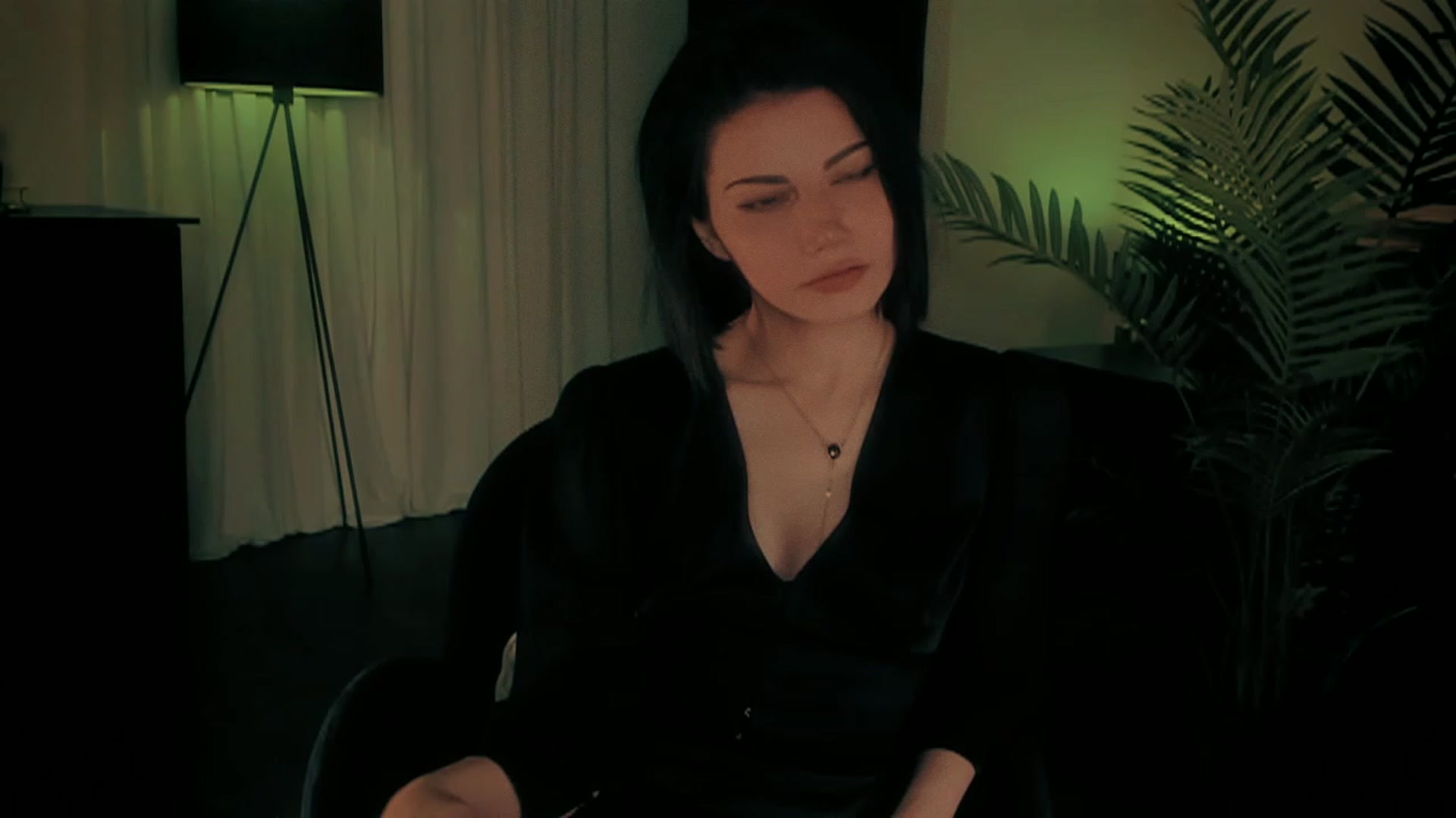 Gallery image thumbnail from sofiasboudoir's myfreecams stream on, 02/13/2023, 04:41 image 8 of 20