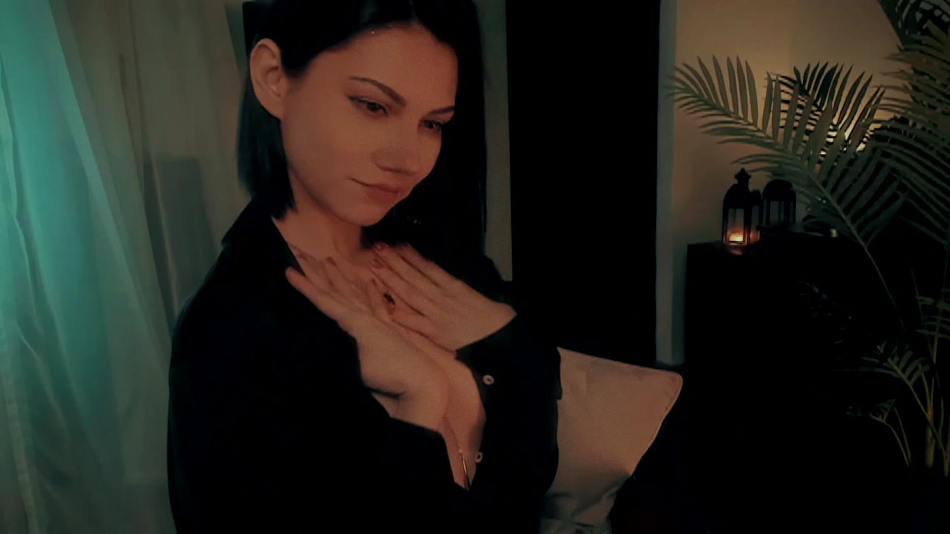 Gallery image thumbnail from sofiasboudoir's myfreecams stream on, 02/19/2023, 07:47 image 4 of 20