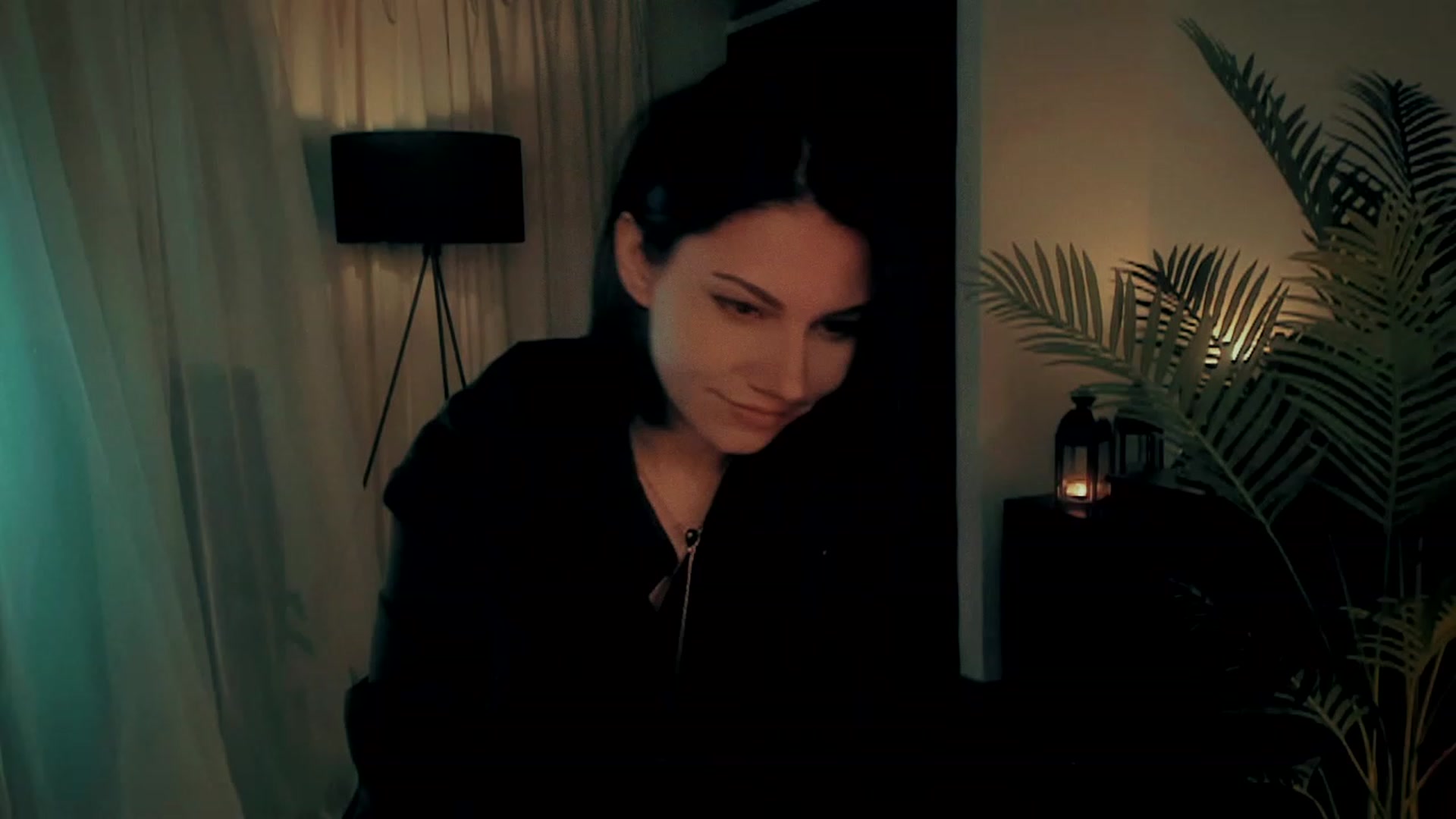 Gallery image thumbnail from sofiasboudoir's myfreecams stream on, 02/19/2023, 07:47 image 6 of 20