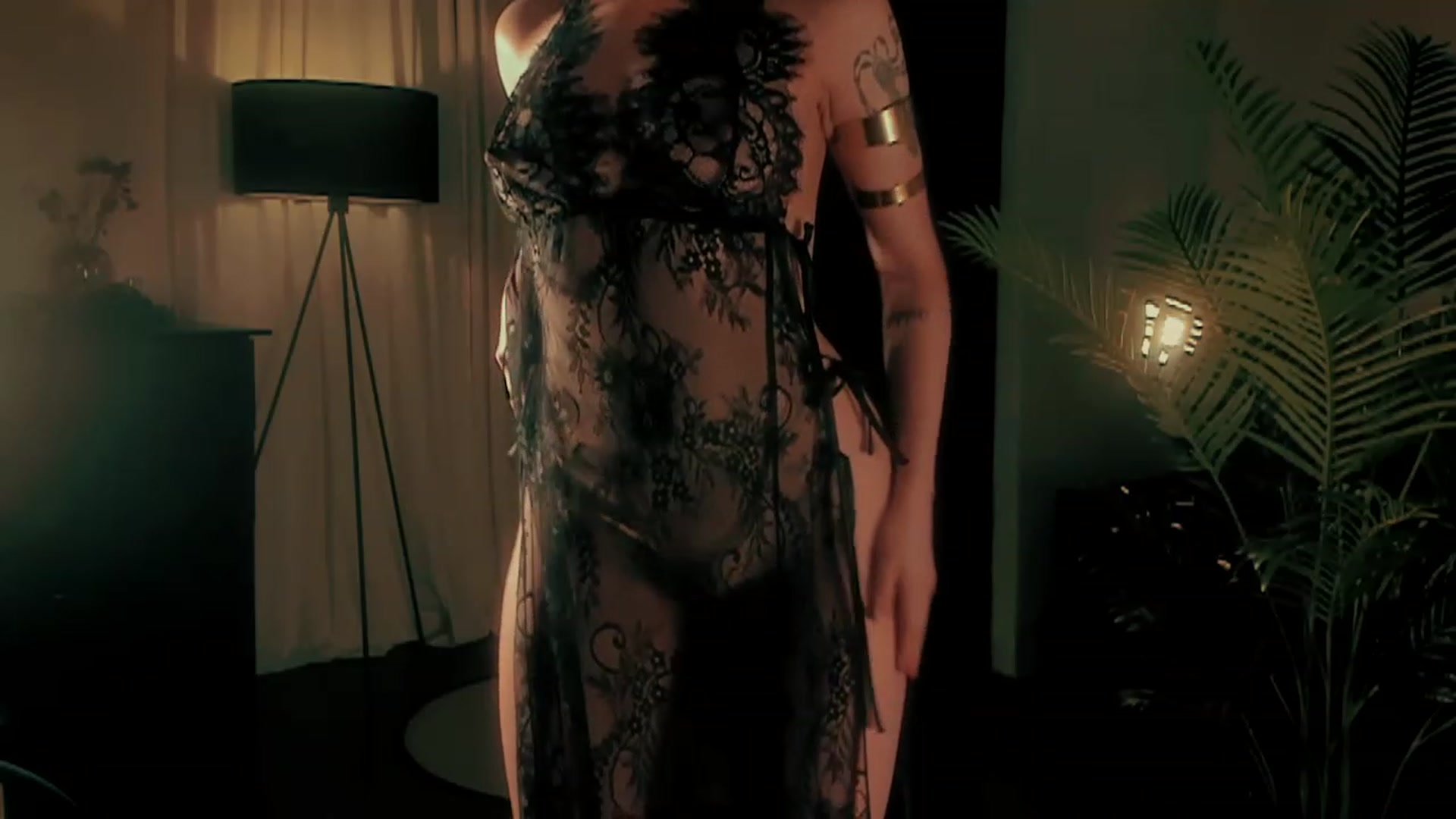 Gallery image thumbnail from sofiasboudoir's myfreecams stream on, 02/24/2023, 07:57 image 20 of 20