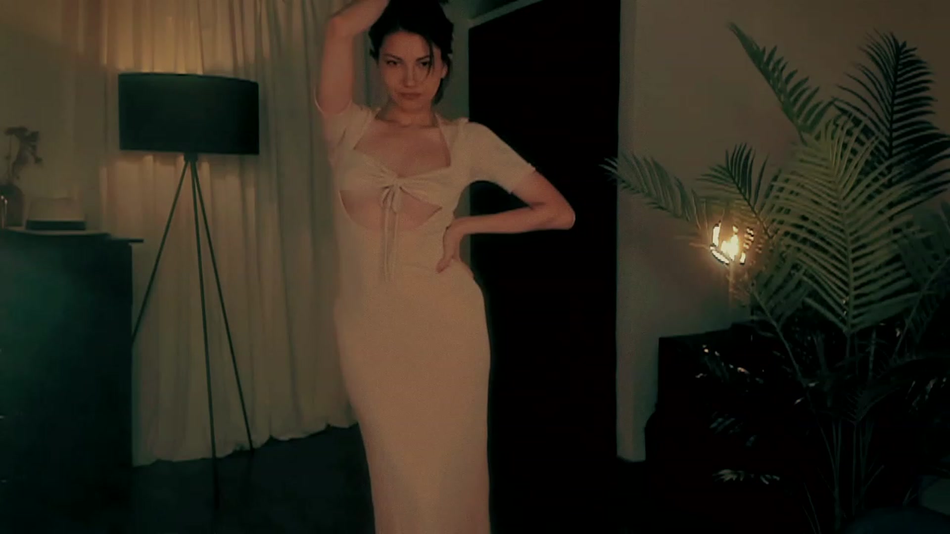 Gallery image thumbnail from sofiasboudoir's myfreecams stream on, 03/02/2023, 06:33 image 4 of 20