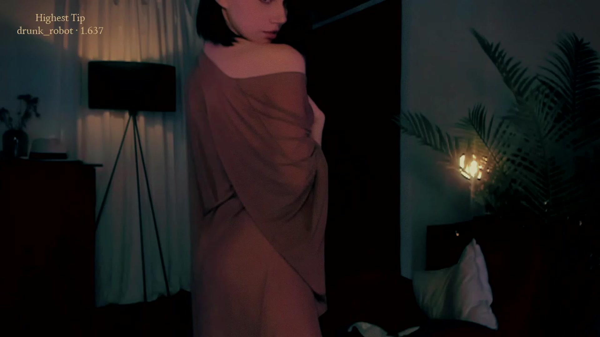 Gallery image thumbnail from sofiasboudoir's myfreecams stream on, 03/02/2023, 08:08 image 4 of 20