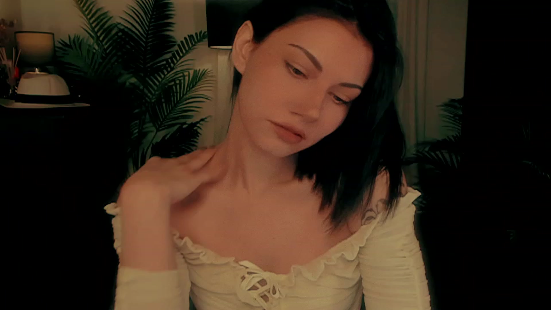 Gallery image thumbnail from sofiasboudoir's myfreecams stream on, 03/03/2023, 07:20 image 3 of 20
