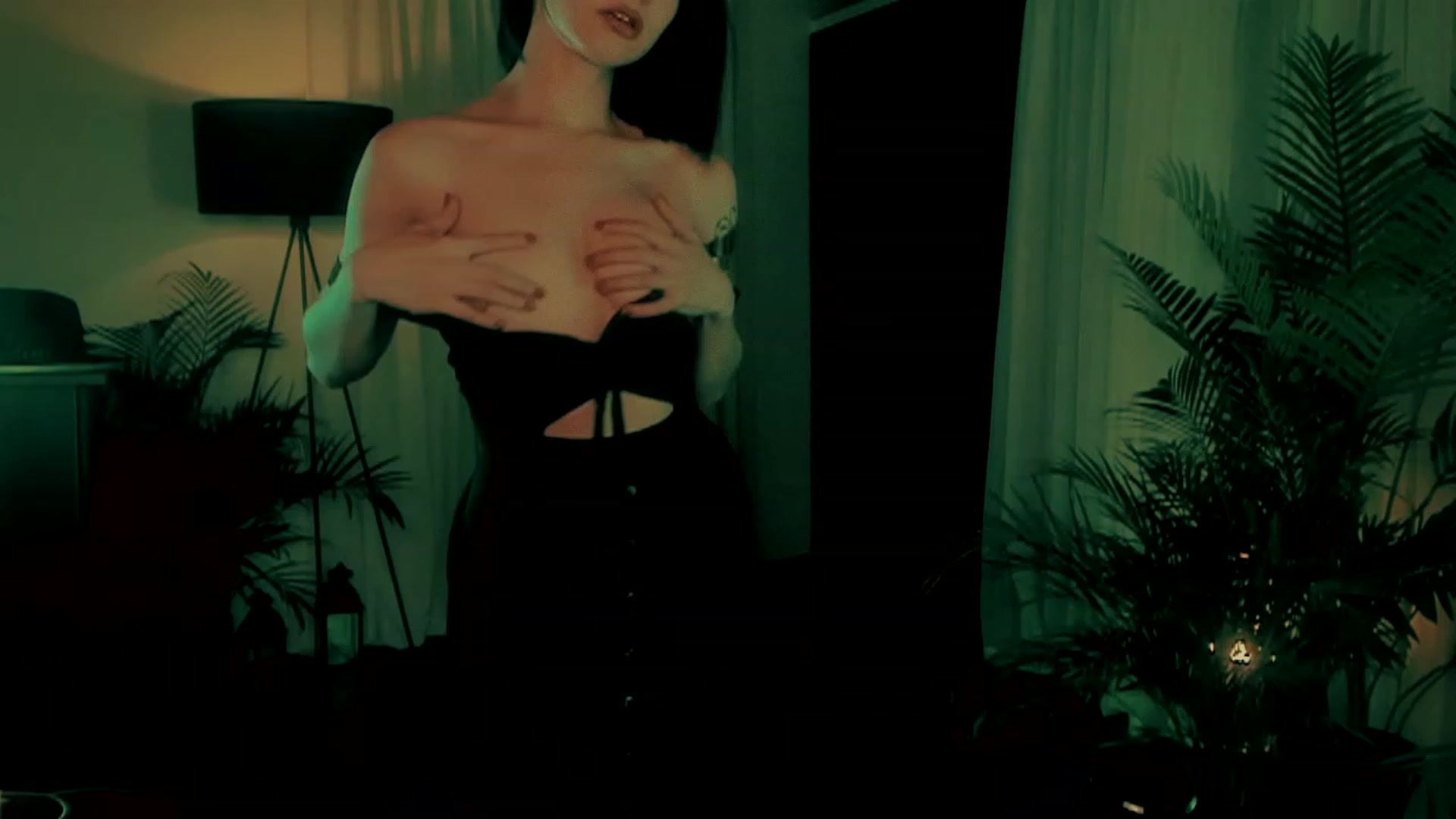 Gallery image thumbnail from sofiasboudoir's myfreecams stream on, 03/06/2023, 04:42 image 14 of 20