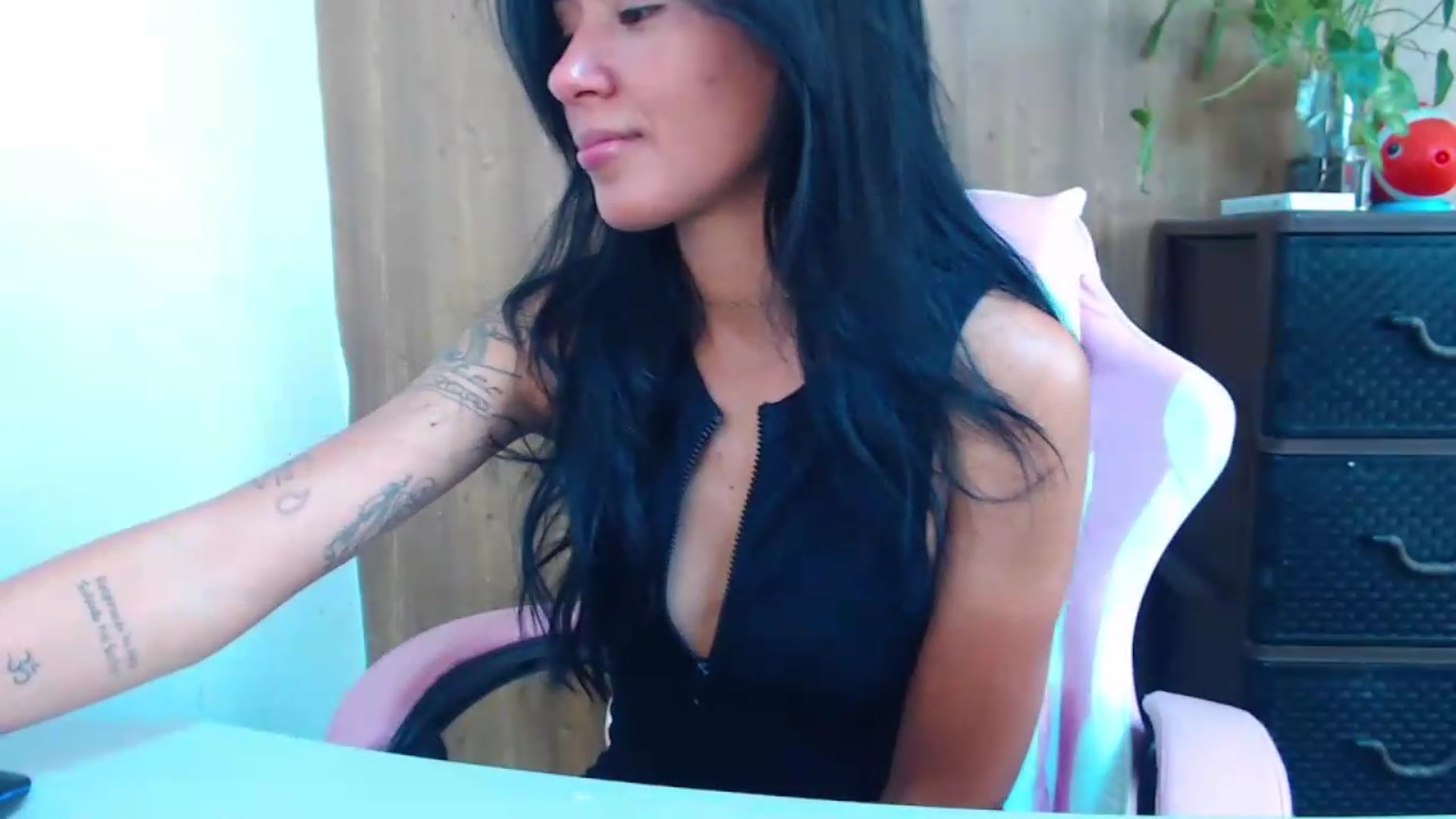 Gallery image thumbnail from soniaMars's myfreecams stream on, 06/09/2026, 15:24 image 2 of 20