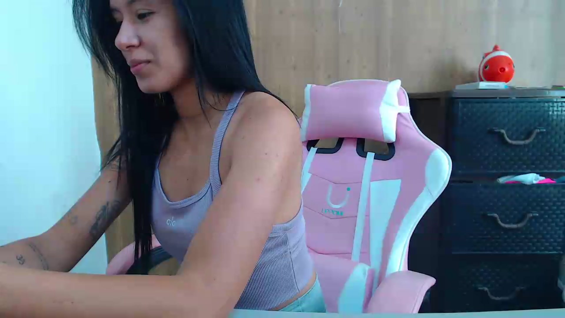 Gallery image thumbnail from soniaMars's myfreecams stream on, 06/23/2026, 14:50 image 3 of 20