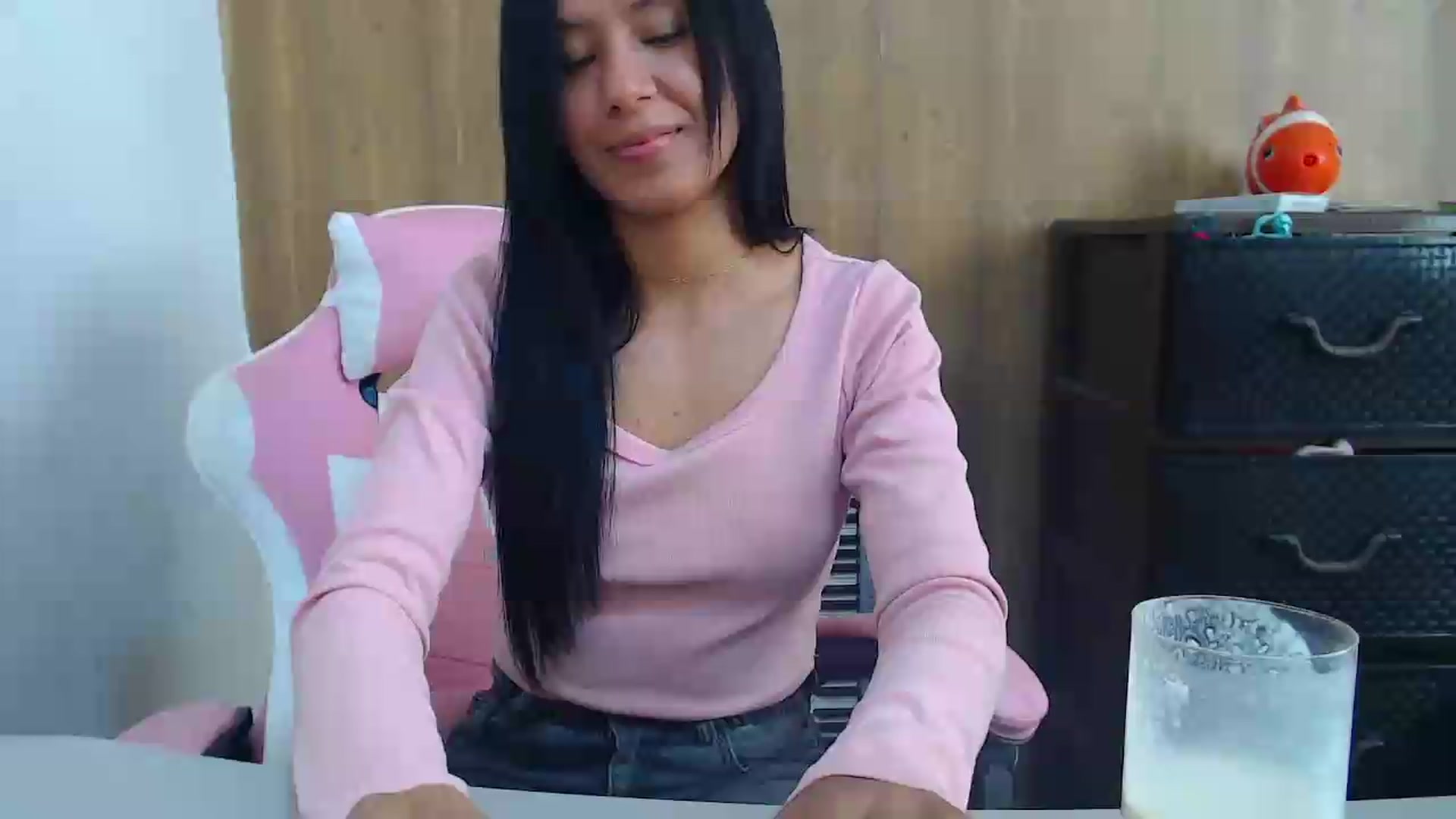 Gallery image thumbnail from soniaMars's myfreecams stream on, 06/24/2026, 15:04 image 20 of 20