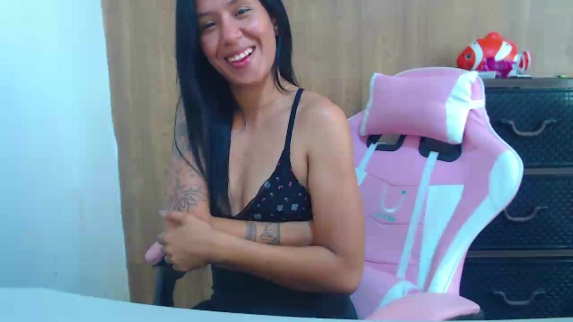 Gallery image thumbnail from soniaMars's myfreecams stream on, 07/02/2026, 16:21 image 12 of 20