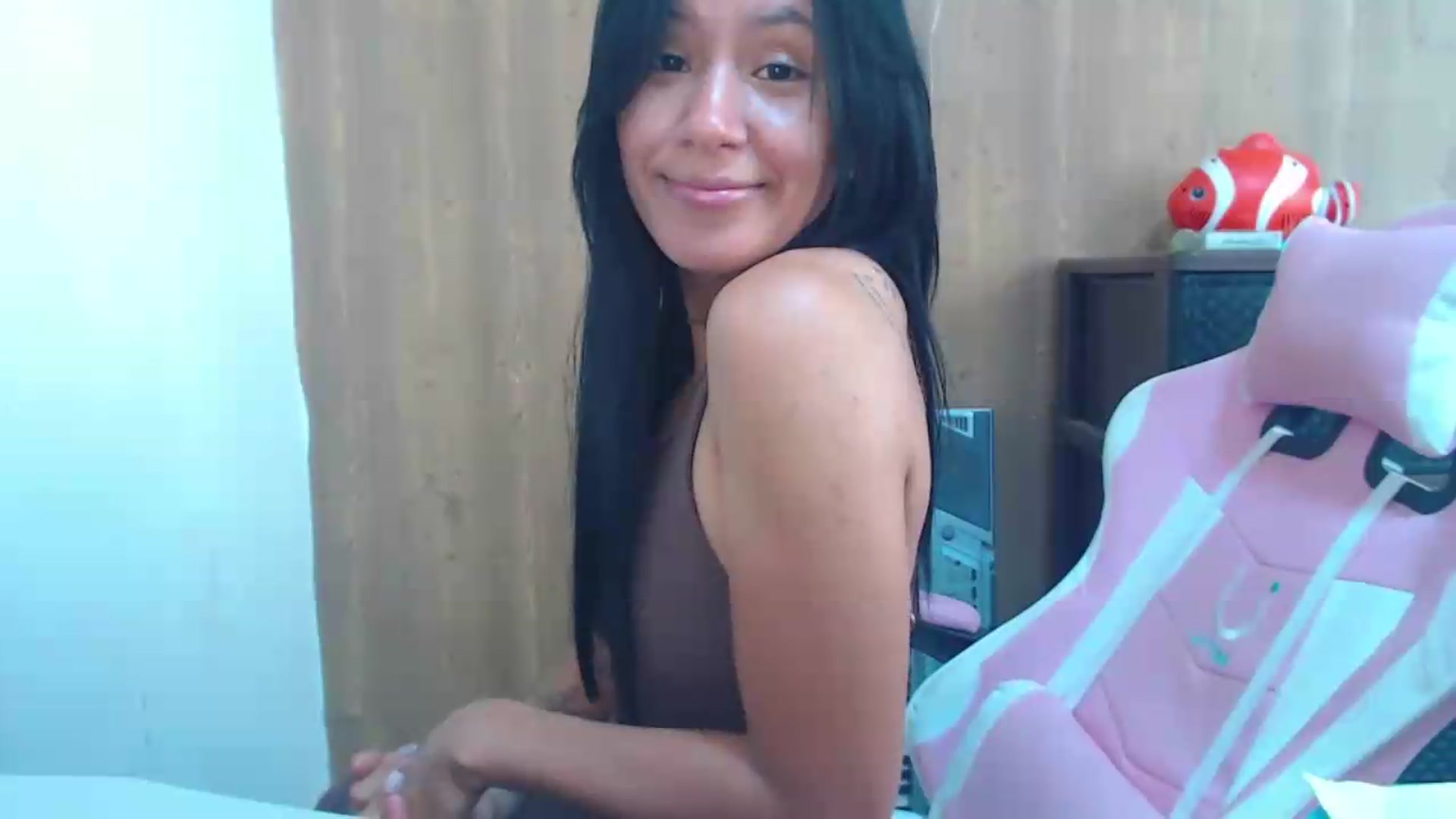 Gallery image thumbnail from soniaMars's myfreecams stream on, 07/03/2026, 15:02 image 16 of 20