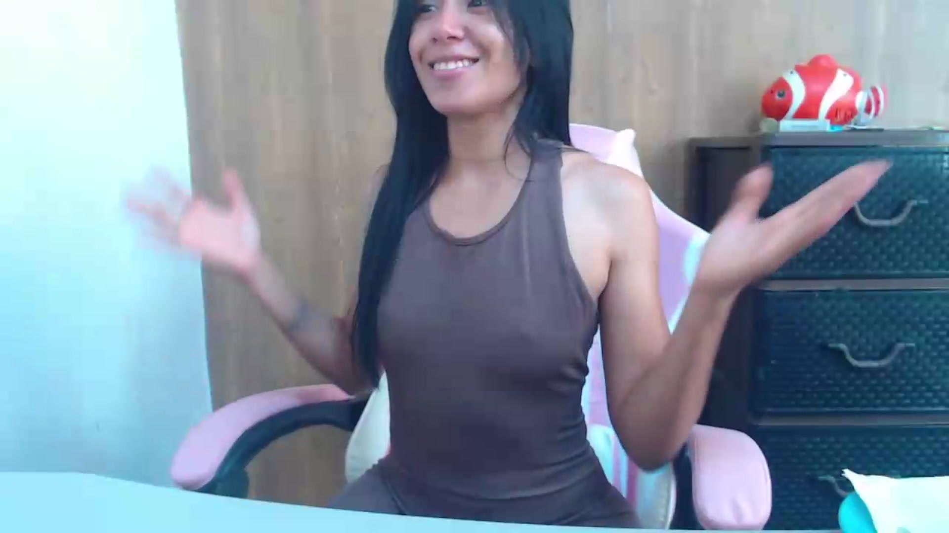 Gallery image thumbnail from soniaMars's myfreecams stream on, 07/03/2026, 15:02 image 11 of 20