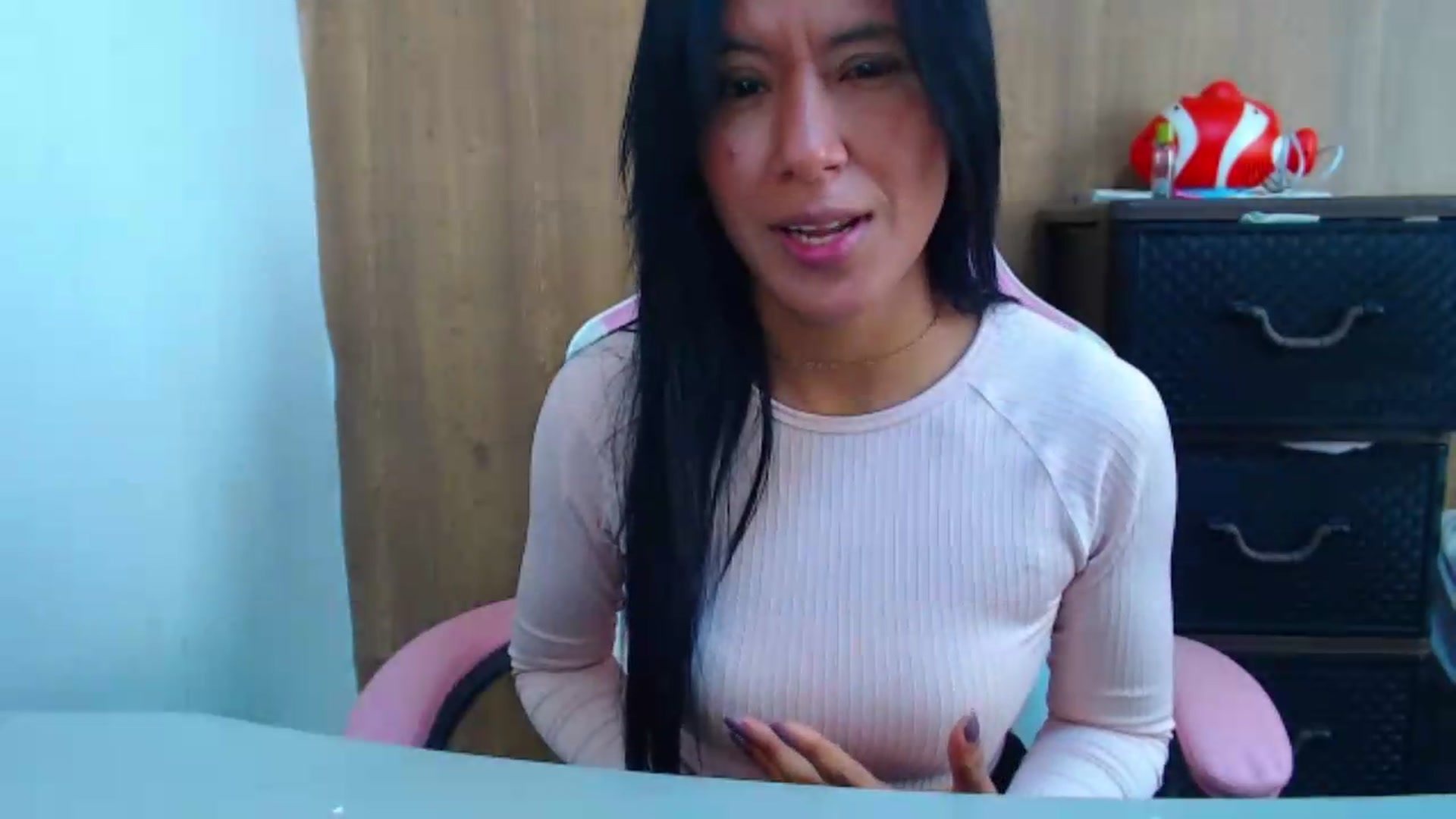 Gallery image thumbnail from soniaMars's myfreecams stream on, 07/17/2026, 15:34 image 8 of 20