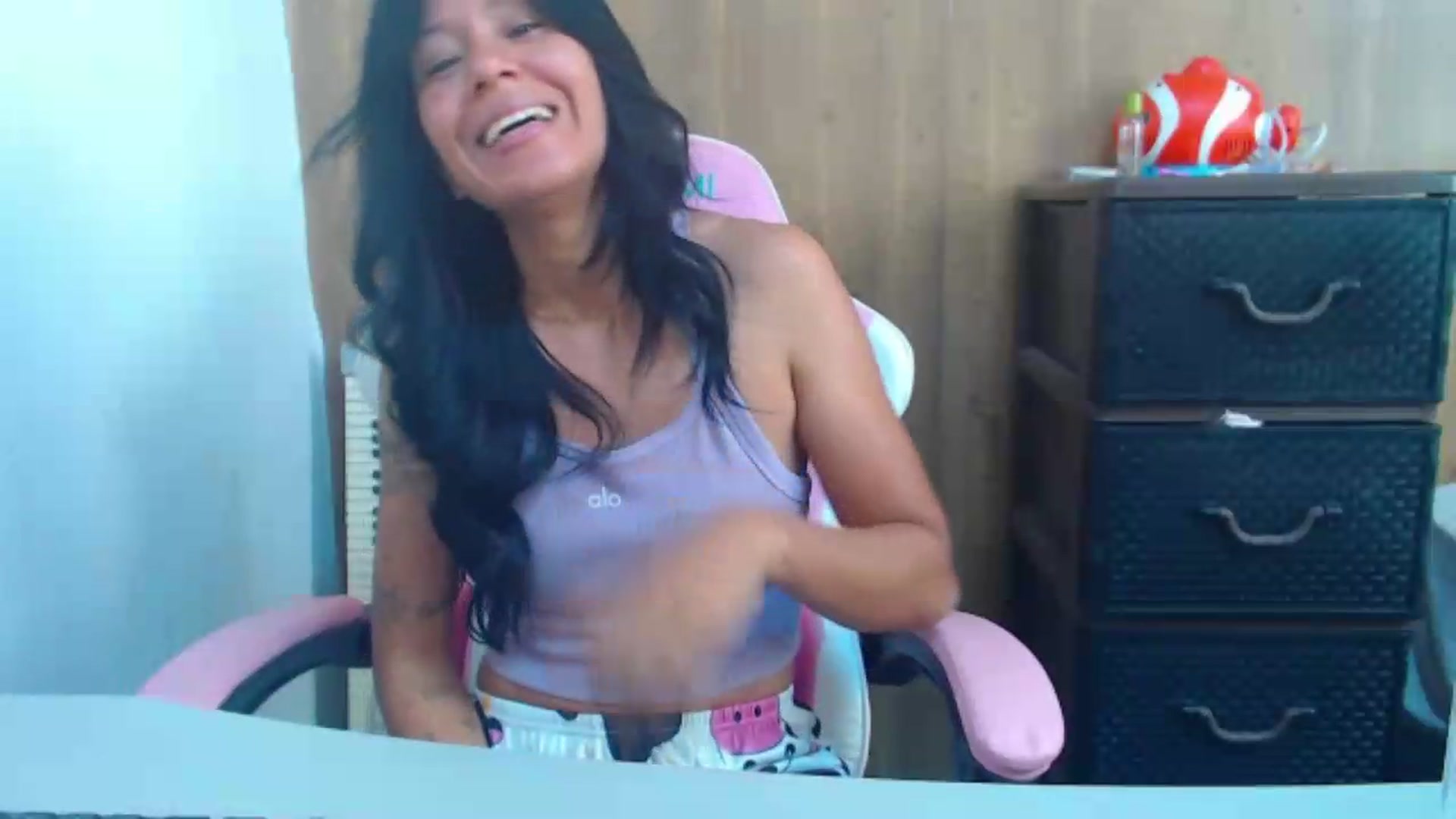 Gallery image thumbnail from soniaMars's myfreecams stream on, 07/18/2026, 16:50 image 14 of 20