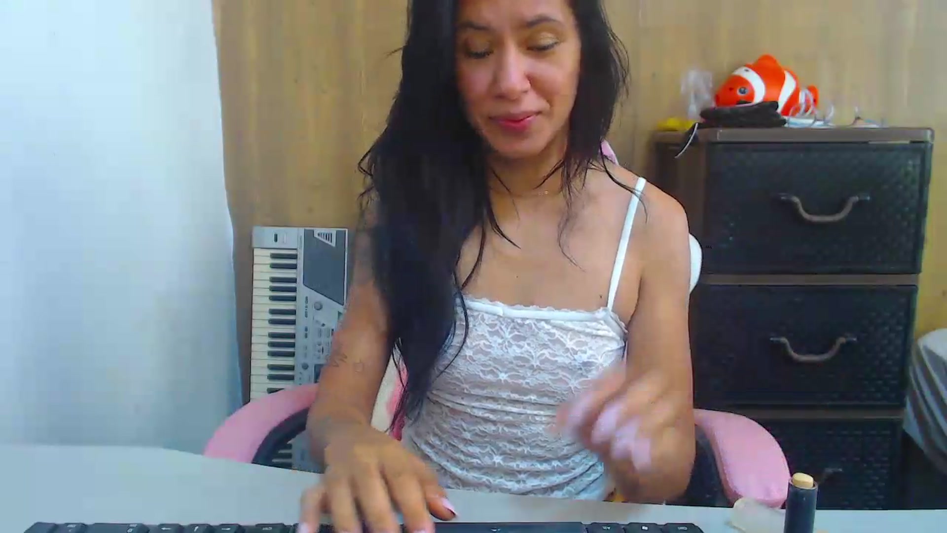 Gallery image thumbnail from soniaMars's myfreecams stream on, 07/26/2026, 15:42 image 3 of 20