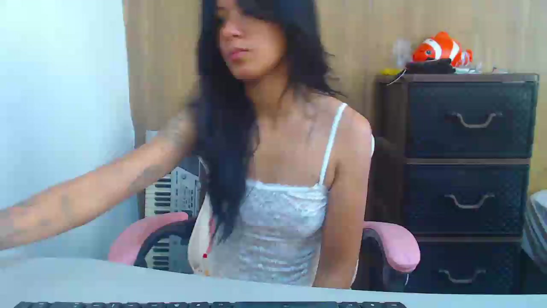 Gallery image thumbnail from soniaMars's myfreecams stream on, 07/26/2026, 15:42 image 1 of 20