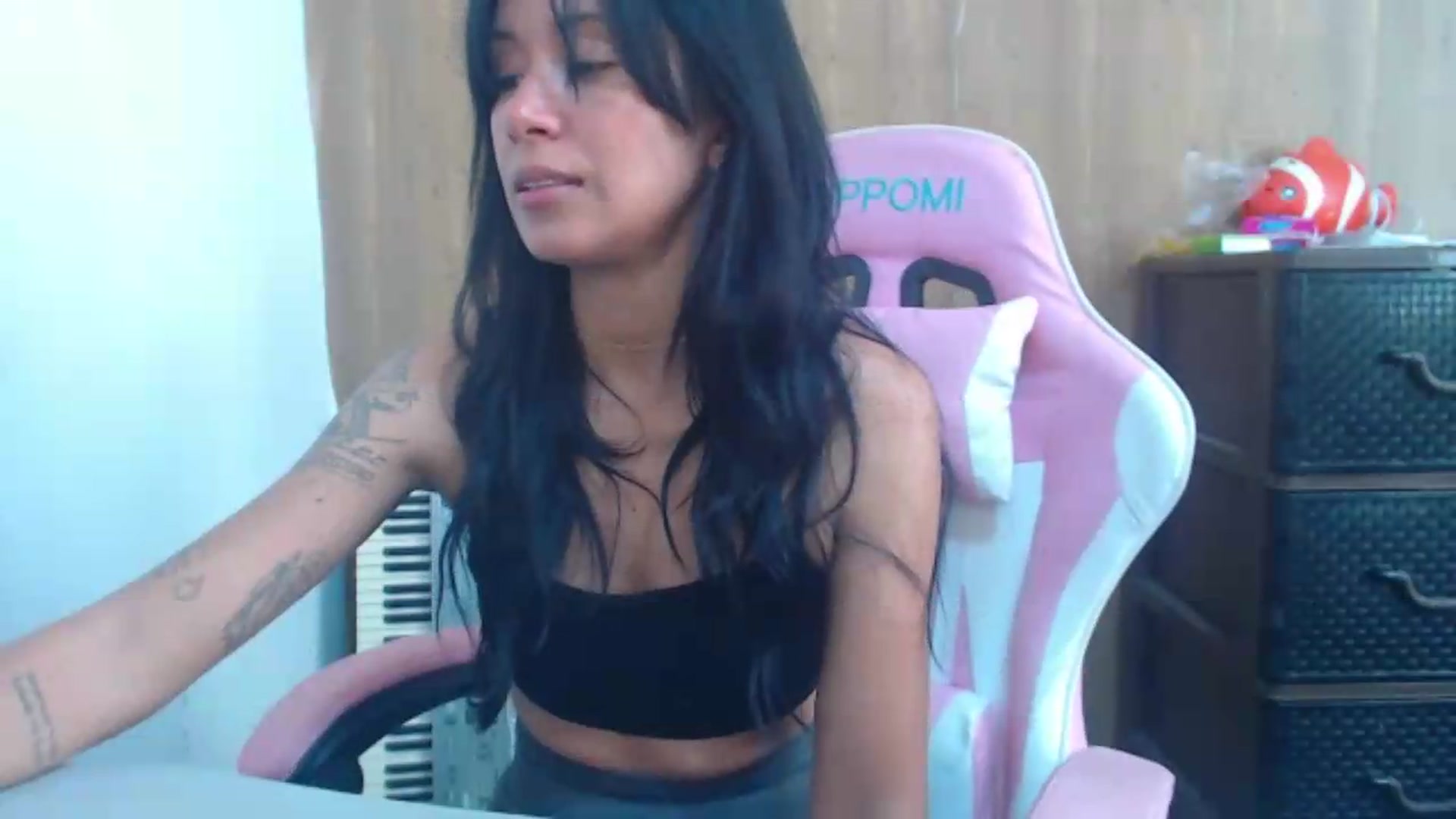 Gallery image thumbnail from soniaMars's myfreecams stream on, 07/28/2026, 15:04 image 13 of 20