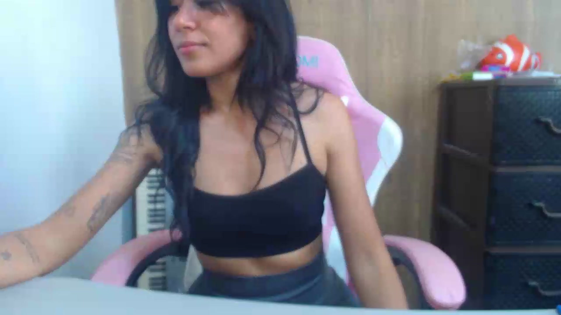 Gallery image thumbnail from soniaMars's myfreecams stream on, 07/28/2026, 16:44 image 2 of 20