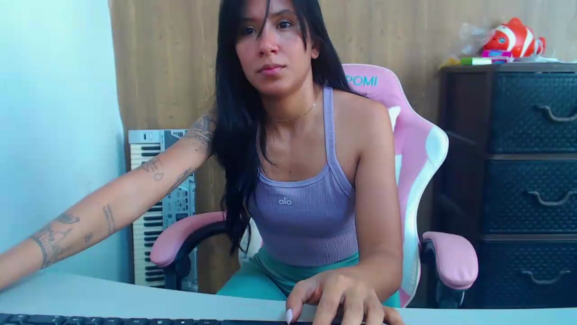 Gallery image thumbnail from soniaMars's myfreecams stream on, 07/31/2026, 14:50 image 9 of 20