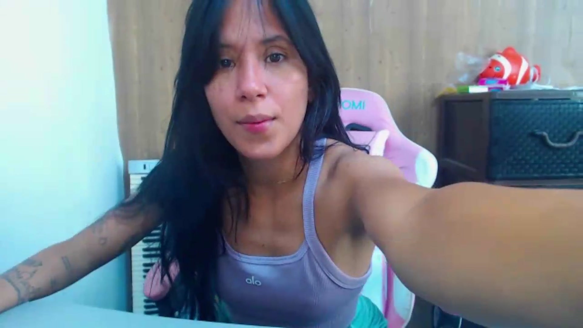Gallery image thumbnail from soniaMars's myfreecams stream on, 07/31/2026, 15:16 image 9 of 20
