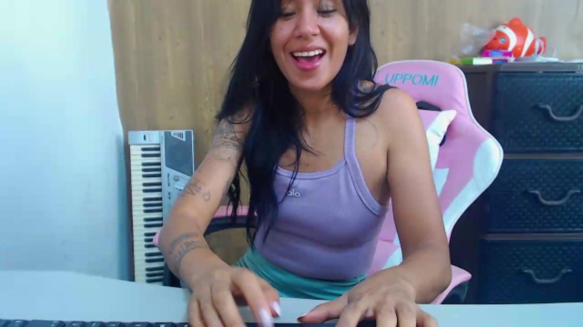 Gallery image thumbnail from soniaMars's myfreecams stream on, 07/31/2026, 15:16 image 18 of 20