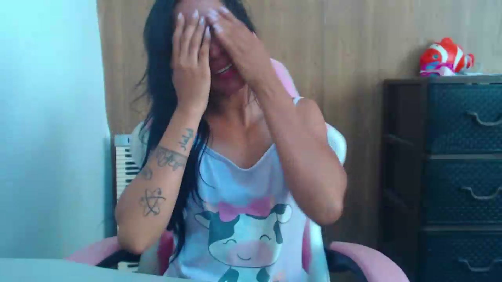 Gallery image thumbnail from soniaMars's myfreecams stream on, 08/04/2026, 14:27 image 13 of 20