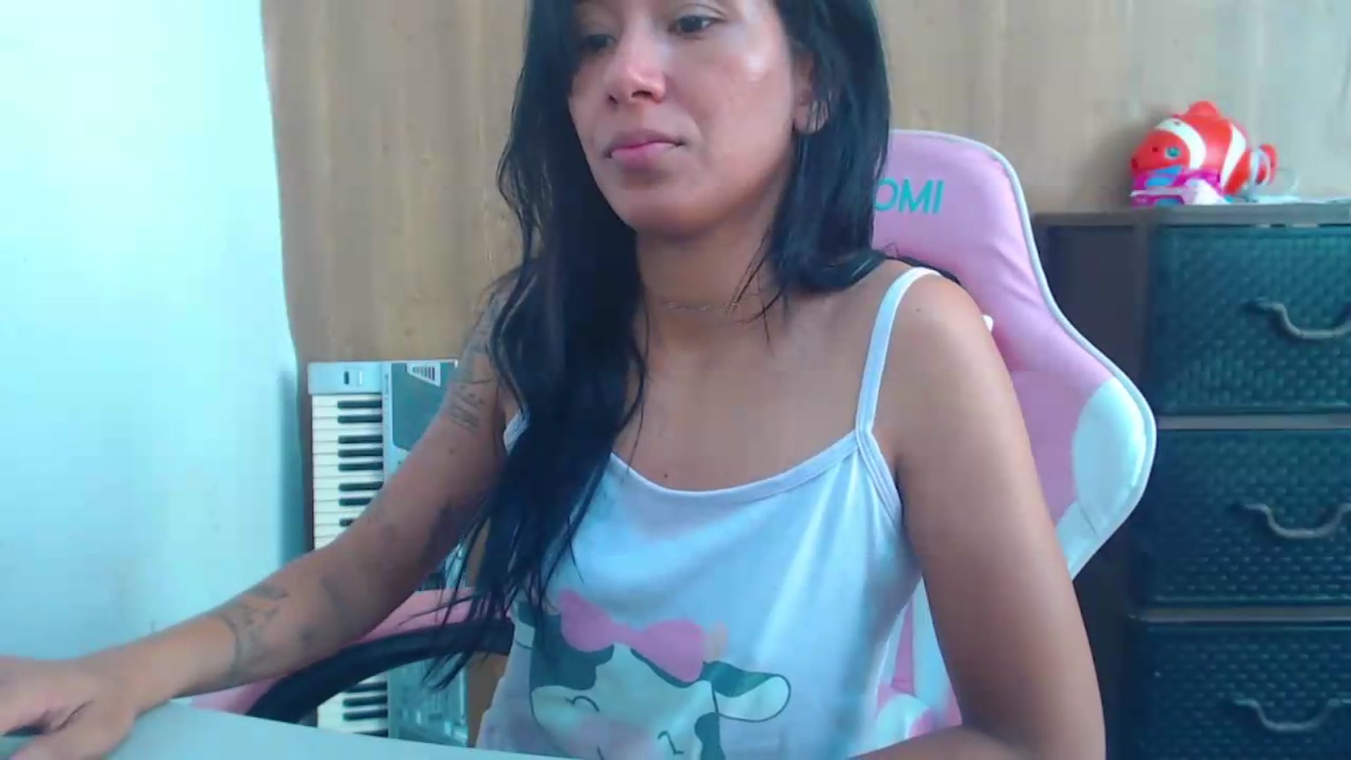 Gallery image thumbnail from soniaMars's myfreecams stream on, 08/04/2026, 14:27 image 11 of 20