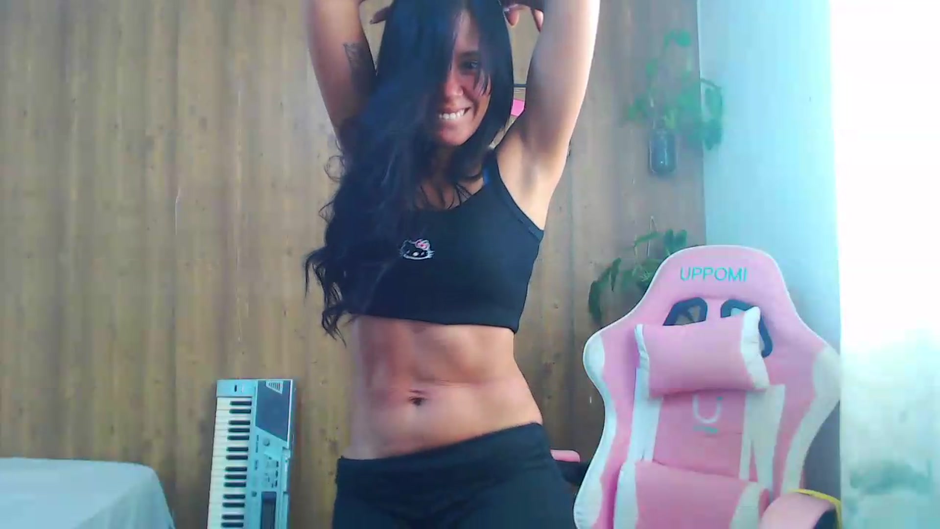 Gallery image thumbnail from soniaMars's myfreecams stream on, 08/06/2026, 14:21 image 18 of 20