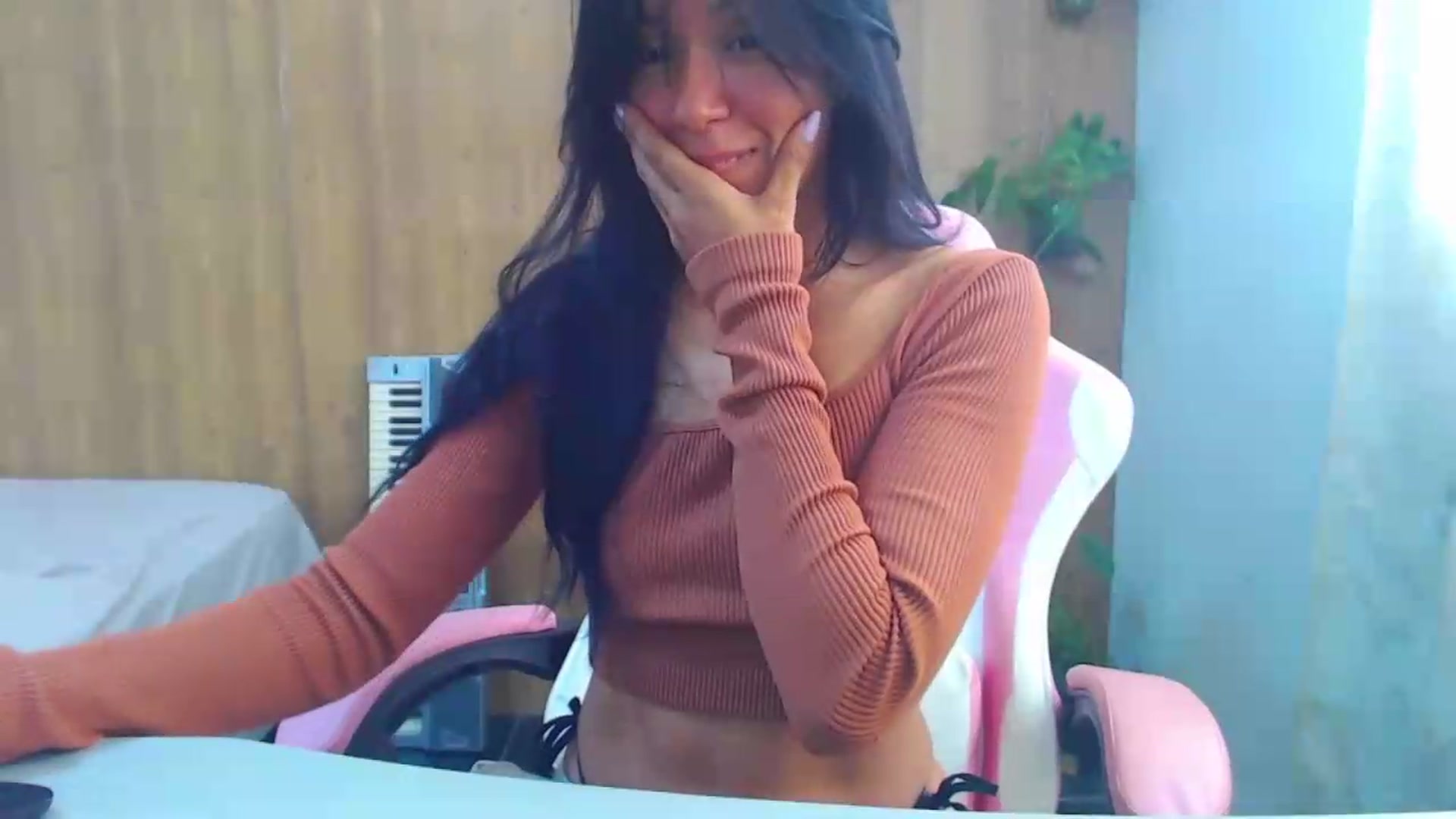 Gallery image thumbnail from soniaMars's myfreecams stream on, 08/07/2026, 15:19 image 17 of 20