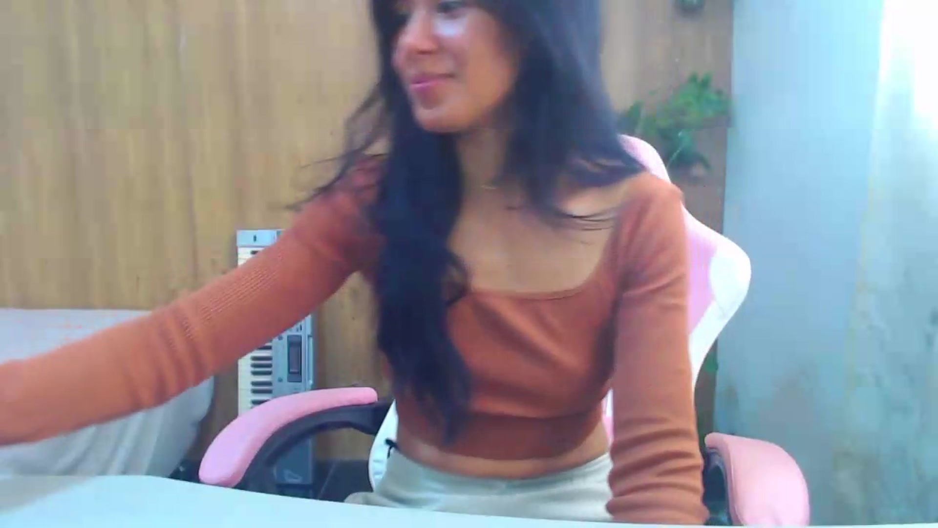 Gallery image thumbnail from soniaMars's myfreecams stream on, 08/07/2026, 15:19 image 19 of 20
