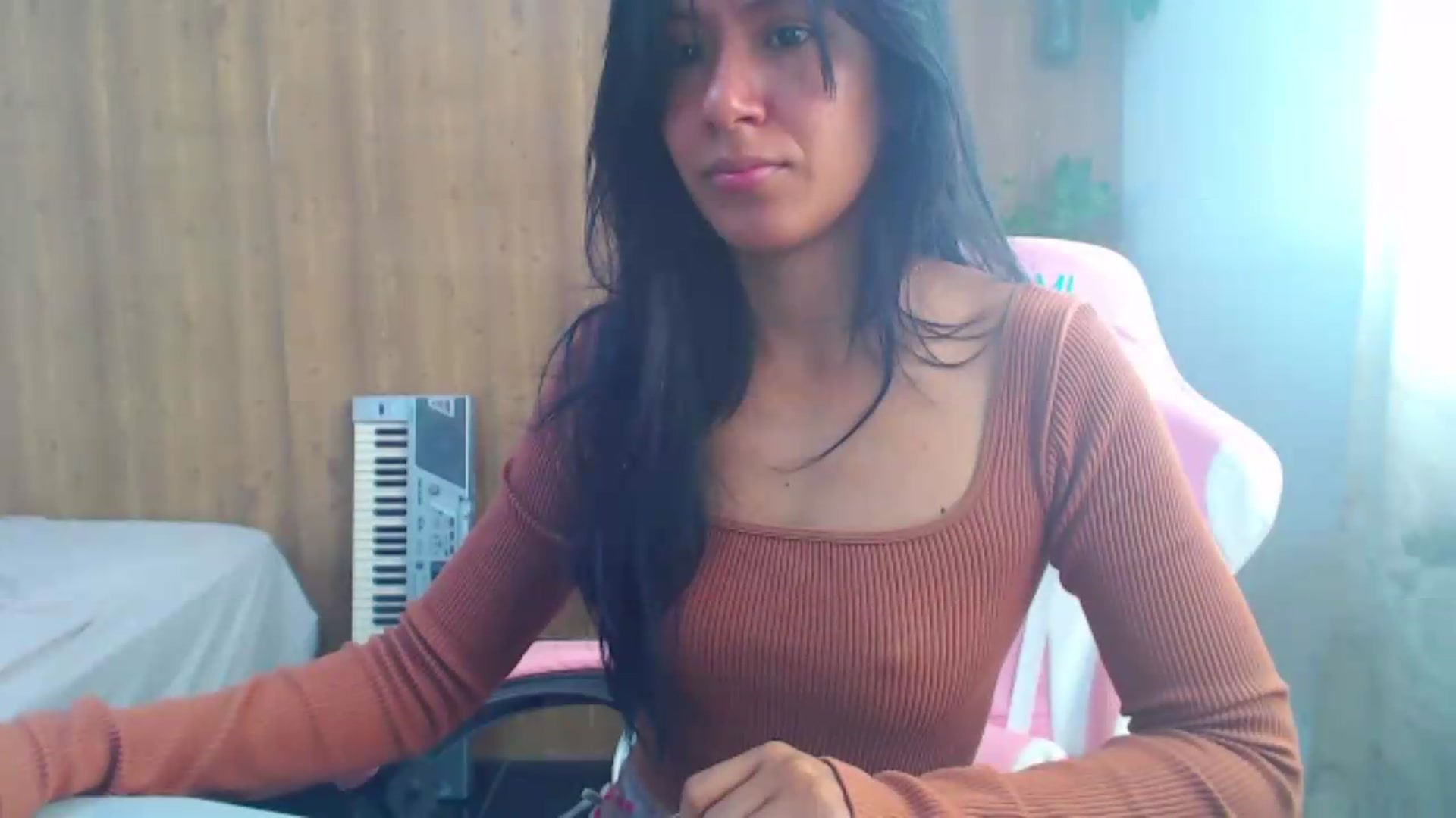 Gallery image thumbnail from soniaMars's myfreecams stream on, 08/08/2026, 14:45 image 15 of 20