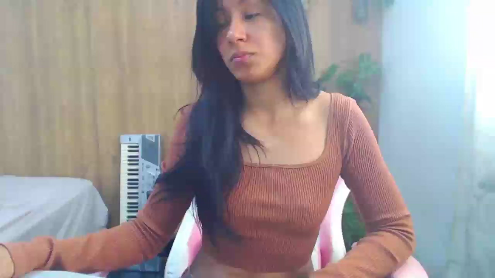 Gallery image thumbnail from soniaMars's myfreecams stream on, 08/08/2026, 15:25 image 1 of 20