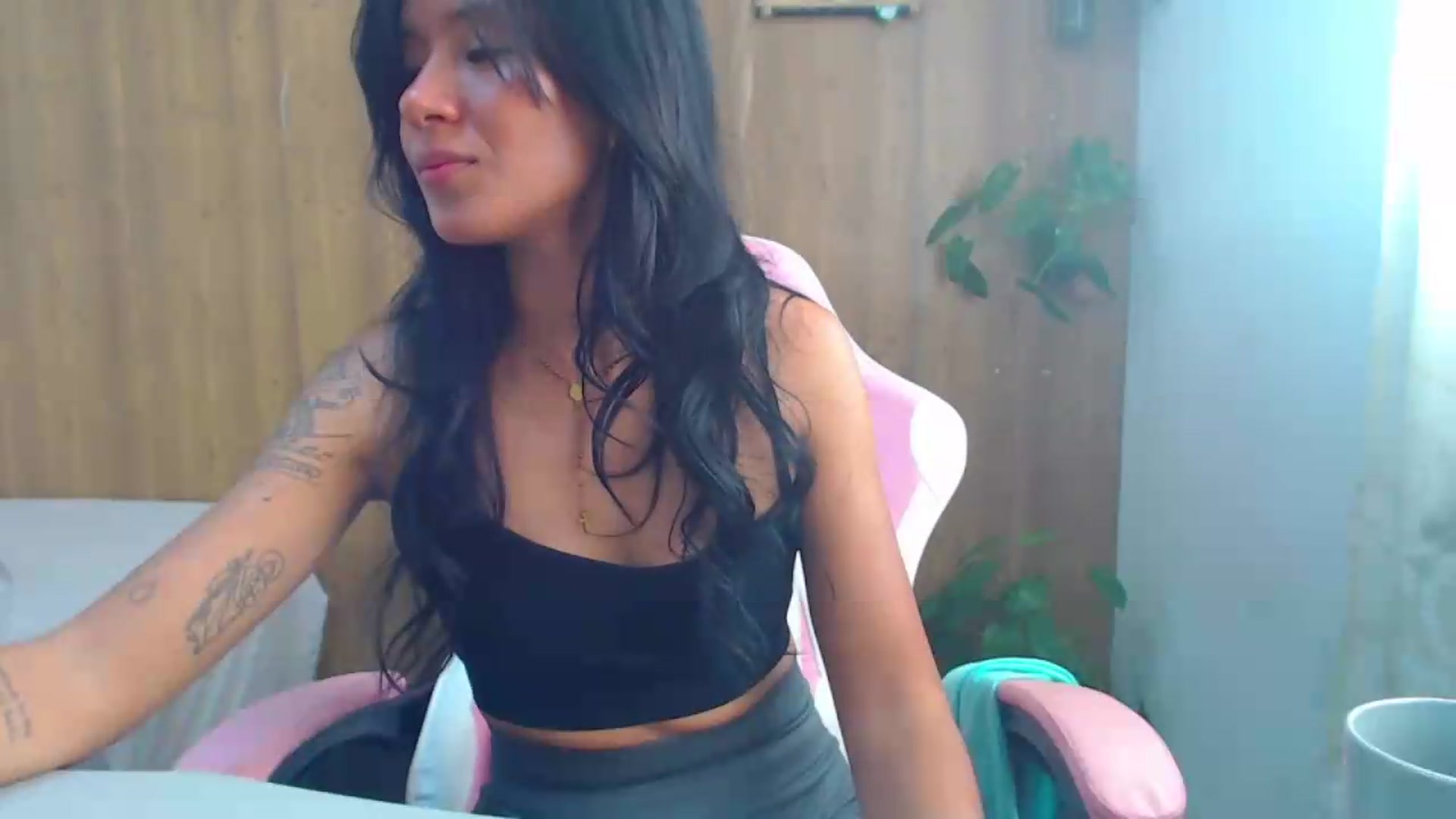 Gallery image thumbnail from soniaMars's myfreecams stream on, 08/09/2026, 14:33 image 9 of 20