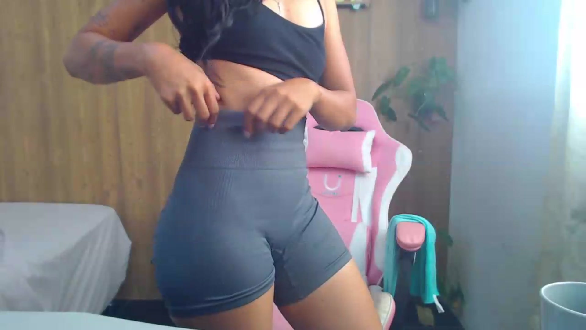 Gallery image thumbnail from soniaMars's myfreecams stream on, 08/09/2026, 14:33 image 3 of 20