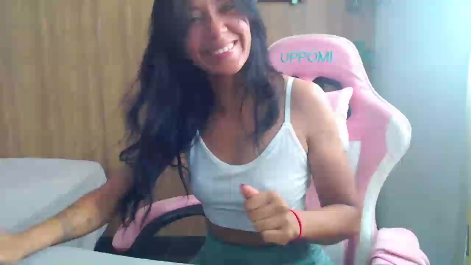 Gallery image thumbnail from soniaMars's myfreecams stream on, 08/13/2026, 14:01 image 10 of 20