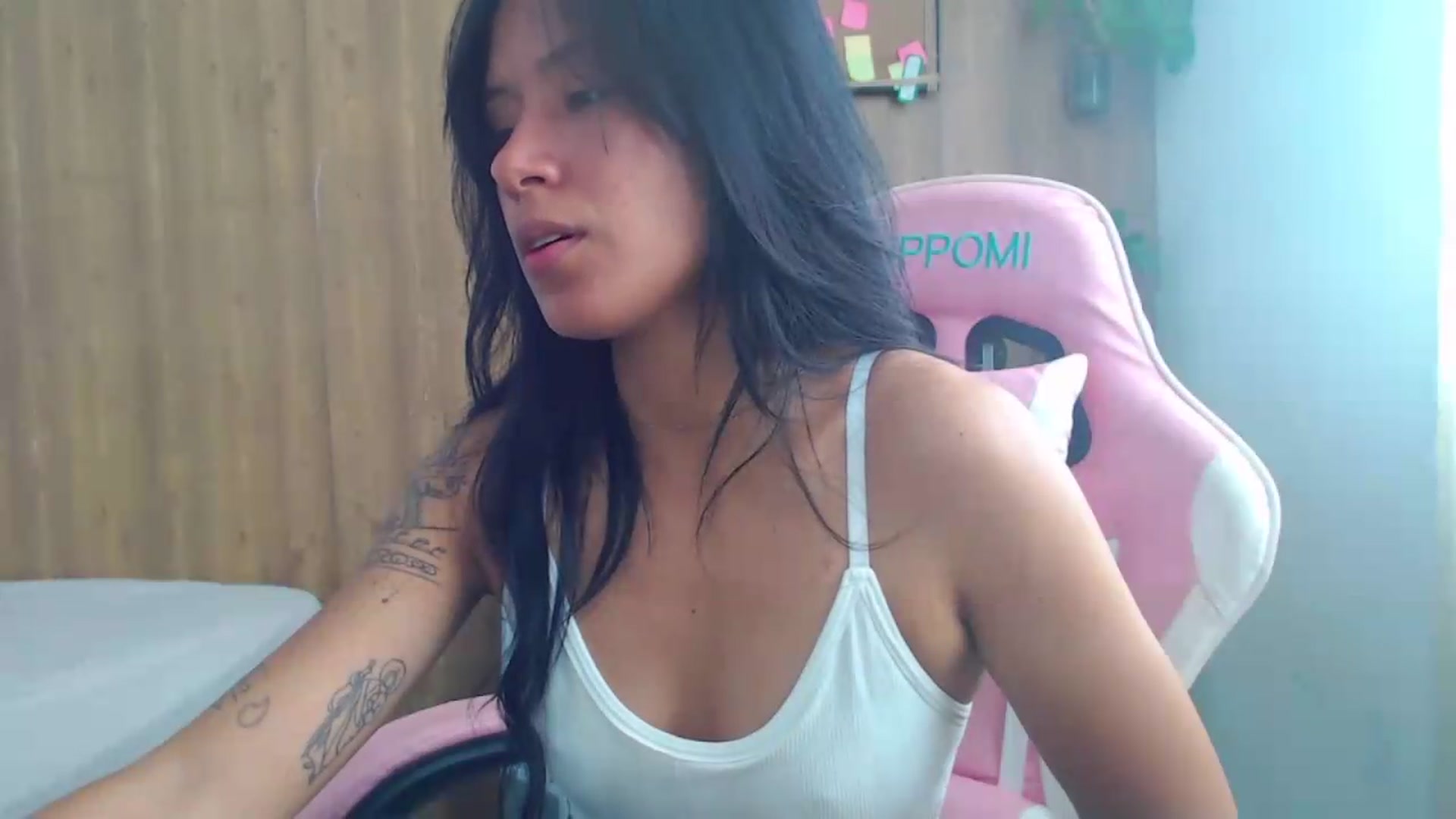 Gallery image thumbnail from soniaMars's myfreecams stream on, 08/13/2026, 15:00 image 4 of 20
